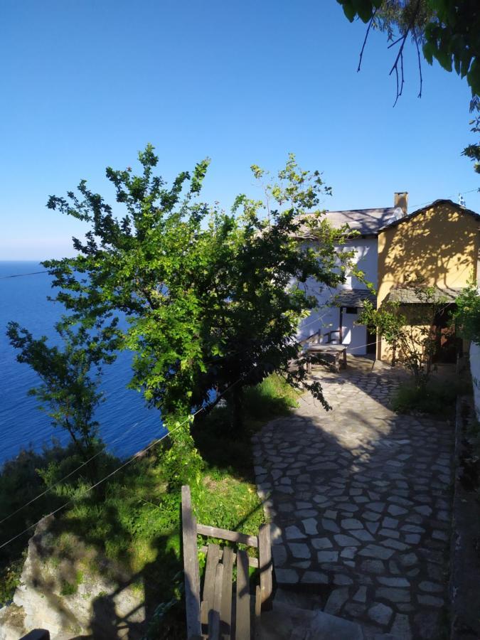 Apartments In Mylopotamos Exterior photo